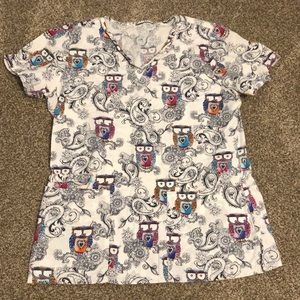 Owls scrub top